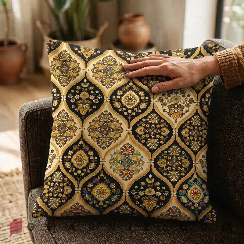 کاور کوسن مخمل طرح قاب گنبدی و ترنج کد gh-c787 — تصویر 6