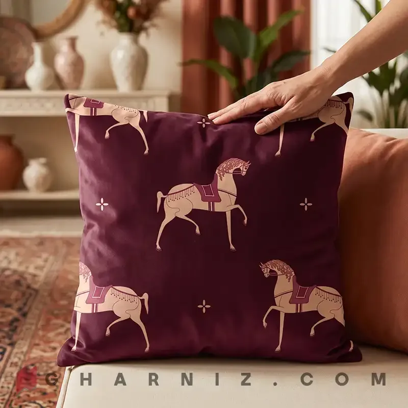 کاور کوسن مخمل طرح اسب زین‌ دار کد gh-c773 — تصویر 9