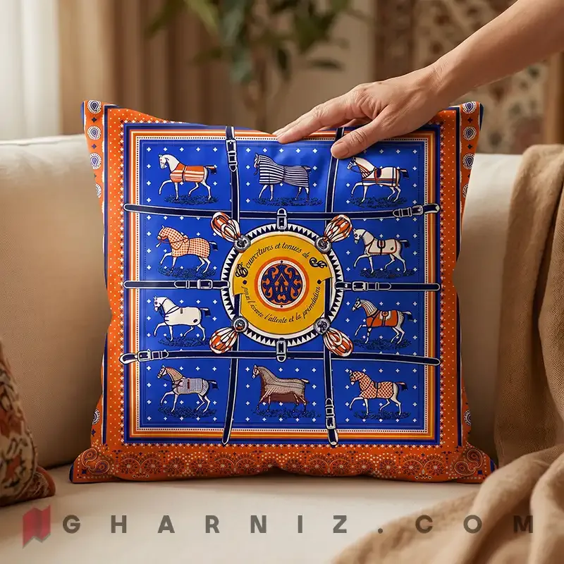کاور کوسن مخمل طرح اسب و یراق با حاشیه بته‌ جقه کد gh-c770 — تصویر 9
