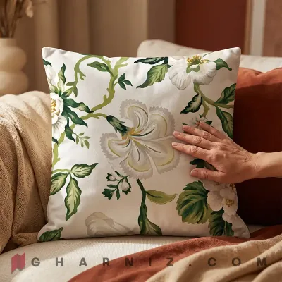 کاور کوسن مخمل طرح گل و پیچک کلاسیک