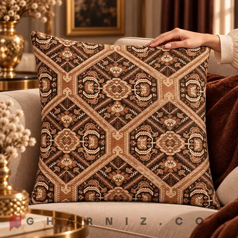 کاور کوسن مخمل طرح گلیم لانه‌ زنبوری کد gh-c757 — تصویر 7