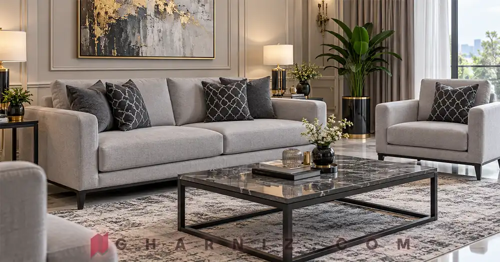 کوسن طوسی روی مبل طوسی